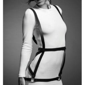 BIJOUX – INDISCRETS MAZE HARNESS FORMA DE VESTIDO – MARROM