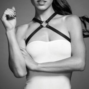 BIJOUX – INDISCRETS MAZE ARNÊS DE PEITO CRUZADO PRETO