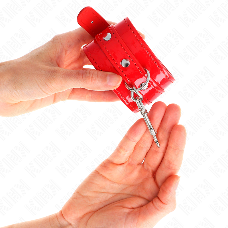 KINK - PUNHOS DE MÃO BRILHANTE VERMELHO AJUSTÁVEL 23-33 CM - Image 3