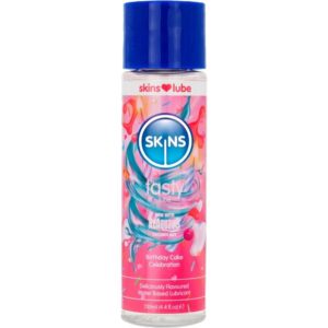 SKINS – LUBRIFICANTE SABOROSO À BASE DE ÁGUA COM AROMA DE BOLO DE ANIVERSÁRIO 130 ML